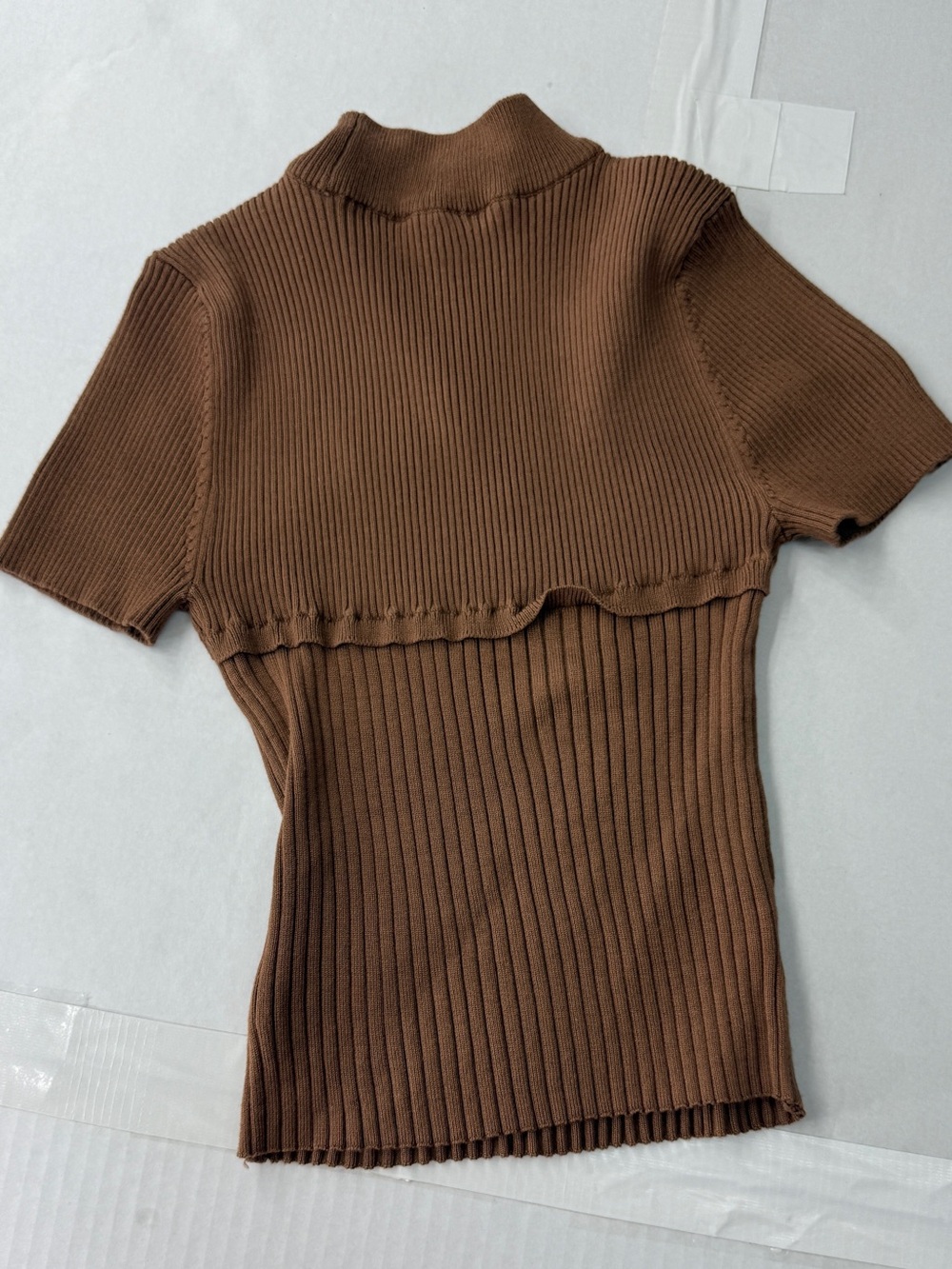 Brown mock neck short sleeve ribbed tie chest detail top v cut mocha blouse - Picture 5 of 6
